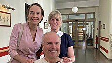 Moderátorka Tereza Kostková, herečka Jitka Molavcová a herec Alfred Strejček... Moderátorka Tereza Kostková, herečka Jitka Molavcová a herec Alfred Strejček...
