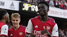 Oslavný taneček Bukaya Saky, který dal třetí gól Arsenalu v severolondýnském... Oslavný taneček Bukaya Saky, který dal třetí gól Arsenalu v severolondýnském...