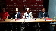 Momentka z tiskové konference volejbalistů Českých Budějovic pro novou sezonu. Momentka z tiskové konference volejbalistů Českých Budějovic pro novou sezonu.