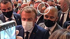 Ať žije revoluce! Po Macronovi někdo hodil vejce Ať žije revoluce! Po Macronovi někdo hodil vejce