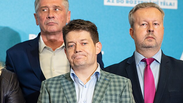 Tiskov konference hnut ANO k vsledkm voleb (9. jna 2021)