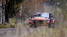 První etapu Finské rallye vyhrál Ir Craig Breen s vozem Hyundai. První etapu Finské rallye vyhrál Ir Craig Breen s vozem Hyundai.