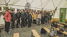 Kromě filmových projekcí a odborných i neformálních debat je součástí EKOFILMu... Kromě filmových projekcí a odborných i neformálních debat je součástí EKOFILMu...