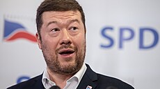 Tomio Okamura z volebního štábu hnutí SPD (9. října 2021) Tomio Okamura z volebního štábu hnutí SPD (9. října 2021)