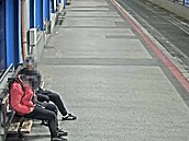 Strážníci v Ostravě za pár minut dopadli zloděje mobilu Strážníci v Ostravě za pár minut dopadli zloděje mobilu