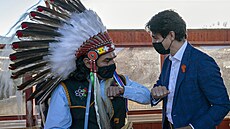 Kanadský premiér Justin Trudeau se sešel s vůdci původních obyvatel, kteří... Kanadský premiér Justin Trudeau se sešel s vůdci původních obyvatel, kteří...