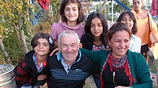 Hradecký biochemik Jaroslav Dršata vydal druhou cestopisnou knihu, tentokrát o... Hradecký biochemik Jaroslav Dršata vydal druhou cestopisnou knihu, tentokrát o...