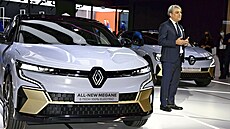 Šéf automobilky Renault Luca de Meo představuje na autosalonu v Mnichově novou... Šéf automobilky Renault Luca de Meo představuje na autosalonu v Mnichově novou...
