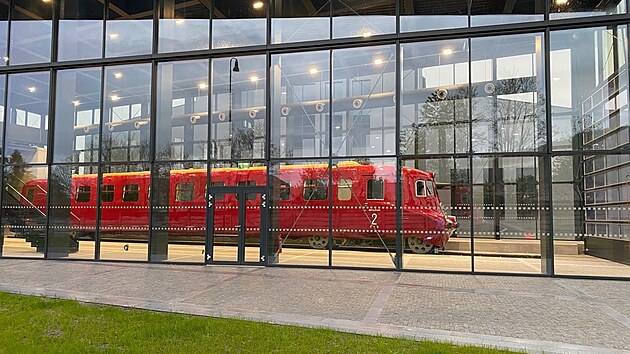 Depozitář Slovenské strely v Kopřivnici u technického muzea Depozitář Slovenské strely v Kopřivnici u technického muzea
