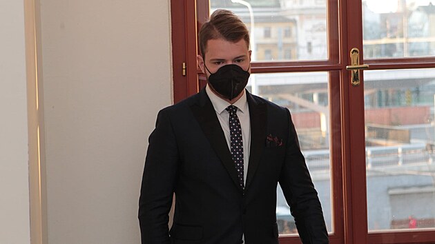 Martin Švec čelí obžalobě z týrání zvířete. Podle spisu dělal na svém psovi... Martin Švec čelí obžalobě z týrání zvířete. Podle spisu dělal na svém psovi...