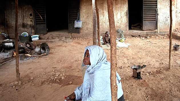 V nkterch stech Mali stle petrvv otroctv, i kdy oficiln bylo zakzan v roce 1905. (8.kvtna 2001)