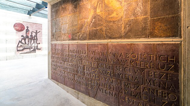 Mozaiky na pardubickém Zámečku.