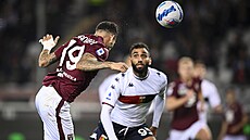 Antonio Sanabria z FC Turín dává gól v utkání proti FC Janov. Antonio Sanabria z FC Turín dává gól v utkání proti FC Janov.