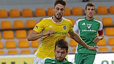 Útočník jihlavských fotbalistů Filip Vedral (ve žlutém) v 11 zápasech aktuální... Útočník jihlavských fotbalistů Filip Vedral (ve žlutém) v 11 zápasech aktuální...