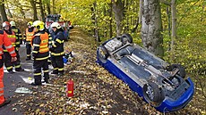 Nehoda mladého řidiče na Orlickoústecku. (23. října 2021) Nehoda mladého řidiče na Orlickoústecku. (23. října 2021)