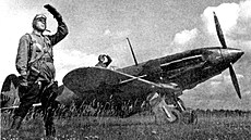 Snímek dvojice odhodlaných letců s MiGem-3 Snímek dvojice odhodlaných letců s MiGem-3