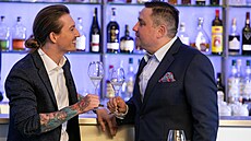 Porotci Přemek Forejt a Jan Punčochář se stali ve Fieldu hosty a těšili se na... Porotci Přemek Forejt a Jan Punčochář se stali ve Fieldu hosty a těšili se na...