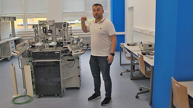 Jan Meca, ředitel Středn&iacute; průmyslov&eacute; &scaron;koly a Obchodn&iacute; akademie v Brunt&aacute;le.