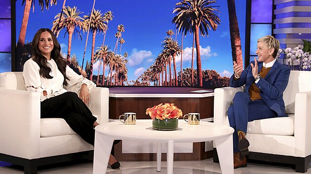 Vvodkyn Meghan v Show Ellen DeGeneresov (Burbank, 19. listopadu 2021)