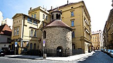 Rotunda Nalezení svatého Kříže, tradičně nazývaná také kostel svatého Kříže... Rotunda Nalezení svatého Kříže, tradičně nazývaná také kostel svatého Kříže...