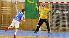 Brankář Nového Veselí Vít Schams při sedmimetrovém hodu. Brankář Nového Veselí Vít Schams při sedmimetrovém hodu.