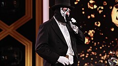 Raper Řezník využil přebírání svého Slavíka k plamennému proslovu (19.... Raper Řezník využil přebírání svého Slavíka k plamennému proslovu (19....