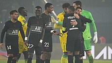 Hráči Paris Saint-Germain se radují po výhře nad FC Nantes Hráči Paris Saint-Germain se radují po výhře nad FC Nantes