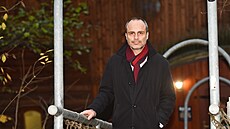 Primář Krajské nemocnice Tomáše Bati Tomáš Gabrhelík (listopad 2021). Primář Krajské nemocnice Tomáše Bati Tomáš Gabrhelík (listopad 2021).