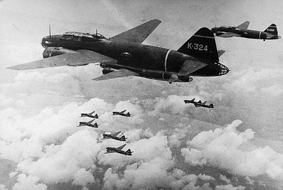 Japonské bombardéry G4M1 Betty