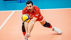 Českobudějovický volejbalista Miguel Ángel De Amo v hale Kemerova Českobudějovický volejbalista Miguel Ángel De Amo v hale Kemerova