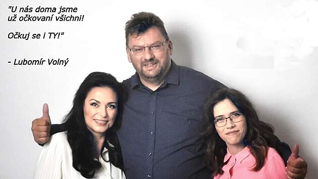 Odpůrci očkování jsou terčem internetových vtipů. (15. prosince 2021)