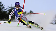 Martina Dubovská na trati slalomu v rakouském Lienzu. Martina Dubovská na trati slalomu v rakouském Lienzu.