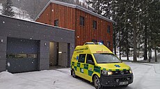 Základna zdravotnických záchranářů v Temném Dole v Krkonoších již slouží ve... Základna zdravotnických záchranářů v Temném Dole v Krkonoších již slouží ve...