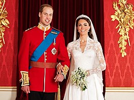 Oficiální svatební portrét prince Williama a vévodkyn Kate (29. dubna 2011)