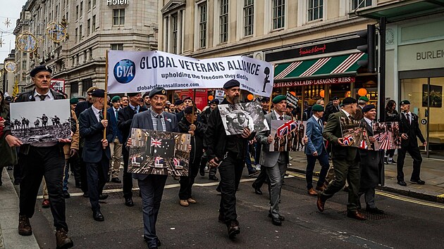 Protest proti okovn ve Velk Britnii. (20. listopadu 2021)