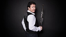 Milan Řeřicha, klarinetový virtuos a pedagog, majitel firmy RZ Woodwind... Milan Řeřicha, klarinetový virtuos a pedagog, majitel firmy RZ Woodwind...