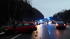 Série nehod zkomplikovala dopravu na hlavním tahu I/35 z Liberce na Turnov.... Série nehod zkomplikovala dopravu na hlavním tahu I/35 z Liberce na Turnov....