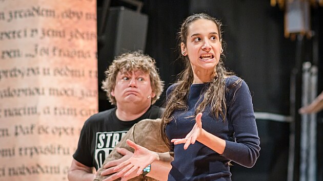 Jakub Uličník a Andrea Zelová na zkoušce muzikálu Sněhurka a já