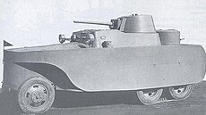 BAD-2 s nasazenými pásy Kegresse