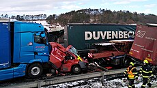 Hromadná nehoda několik desítek aut na D5 u Žebráku (20. ledna 2022) Hromadná nehoda několik desítek aut na D5 u Žebráku (20. ledna 2022)