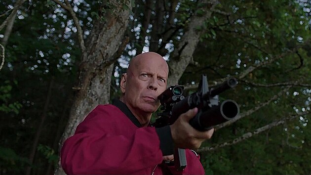 Bruce Willis ve snmku Apex (2021)