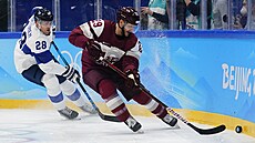 Lotyš Ralfs Freibergs (vpravo), nová posila Litvínova, si v dresu své země zahrál i na olympijských hrách v Pekingu. Lotyš Ralfs Freibergs (vpravo), nová posila Litvínova, si v dresu své země zahrál i na olympijských hrách v Pekingu.