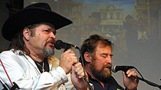 Country kapela Dlová koule oslavila 30 let od svého zaloení v...