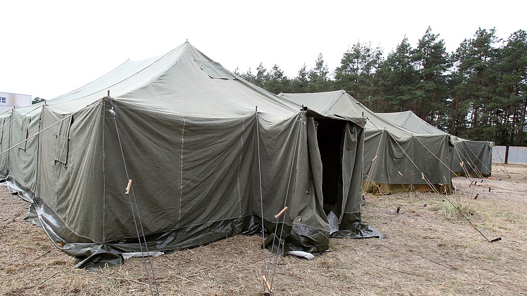 V roce 2015 byl pro uprchlíky postaven v Beclavi improvizovaný stanový tábor. Dnes se nic podobného nechystá.