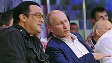 Steven Seagal a Vladimir Putin jsou dlouholetí pátelé.