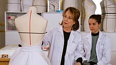 Nathalie Baye a Lyna Khoudri ve filmu Haute couture Nathalie Baye a Lyna Khoudri ve filmu Haute couture