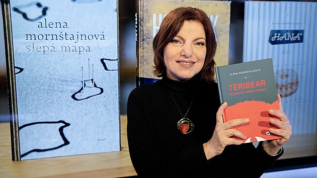 Hostem poadu Rozstel je spisovatelka Alena Morntajnov. Moderuje Monika Zavelov.