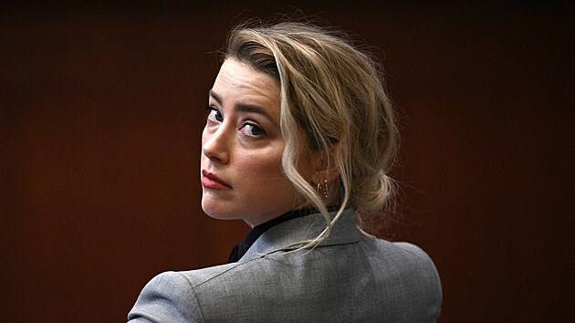 Amber Heardov u soudu (Fairfax, 12. dubna 2022)