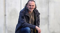 Nekonvenní klinický psycholog, herec, muzikant a spisovatel Petr Knotek alias...