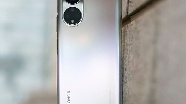 Honor X7